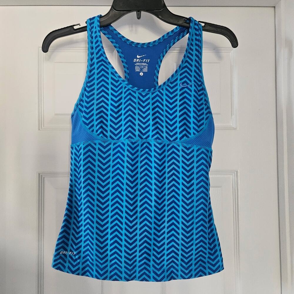 Nike Women's Chevron Pattern Blue Tank Top